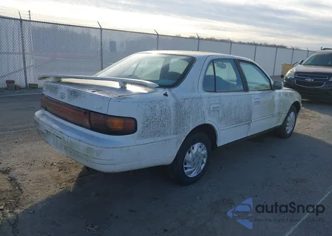 1993 Toyota Camry Le из США, поврежденный, VIN 4T1SK12E9PU265791
